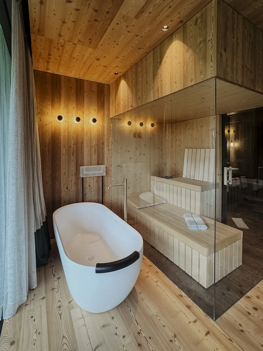 COCOtravel Suedtirol OLM Zimmer Badezimmer