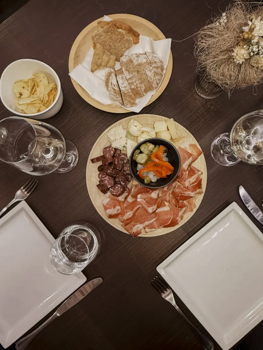 COCOtravel Suedtirol SkyiewChalets Seeschupfe Antipasti 59 COCOtravel Suedtirol SkyiewChalets Seeschupfe Antipasti 59