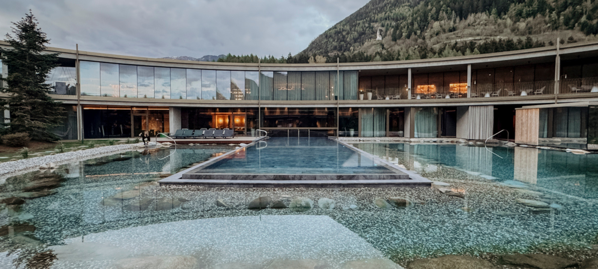 COCO TRAVEL BLOG HEADER 1