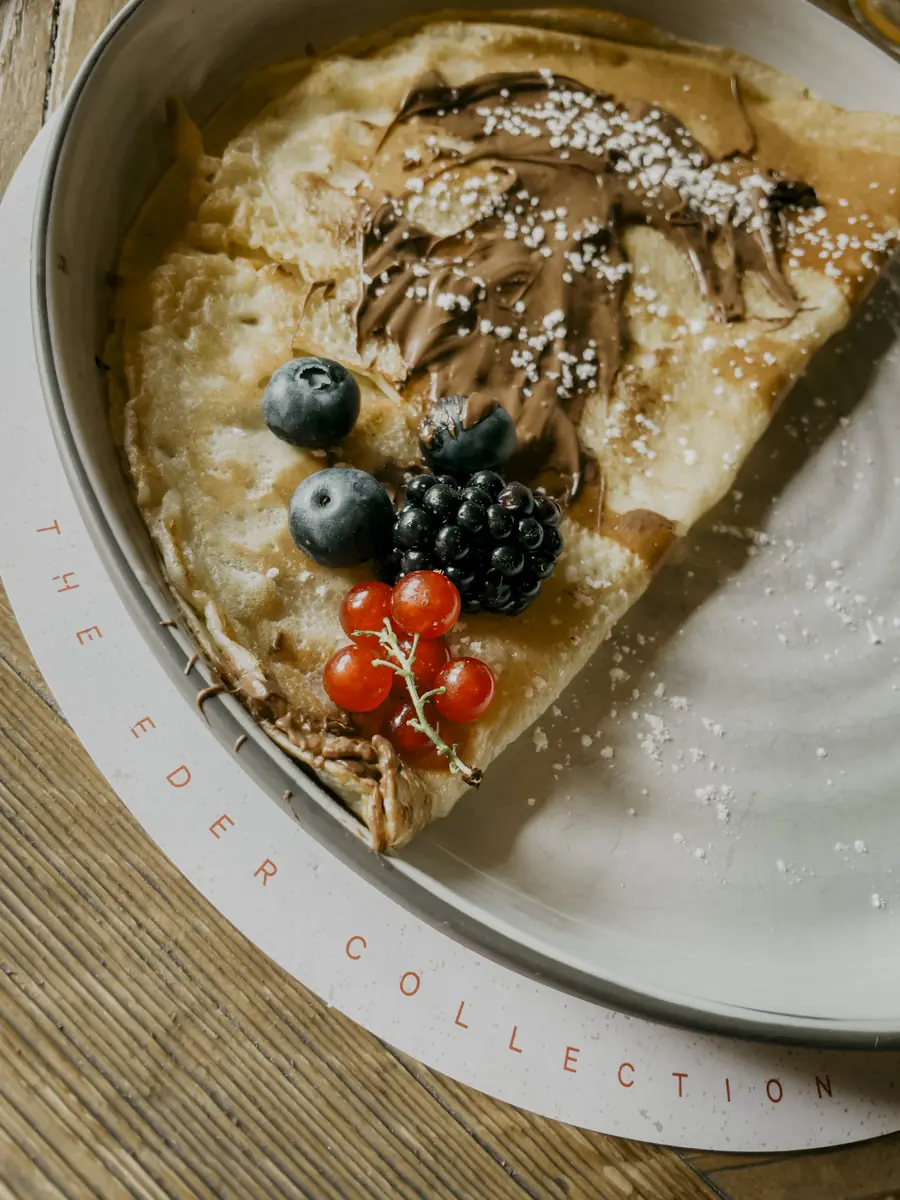 COCOtravel Oesterreich MariaAlm Sepp Fruehstueck Palatschinken