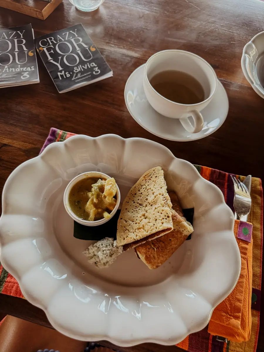 COCOtravel UTMT SriLanka lokal food lunch