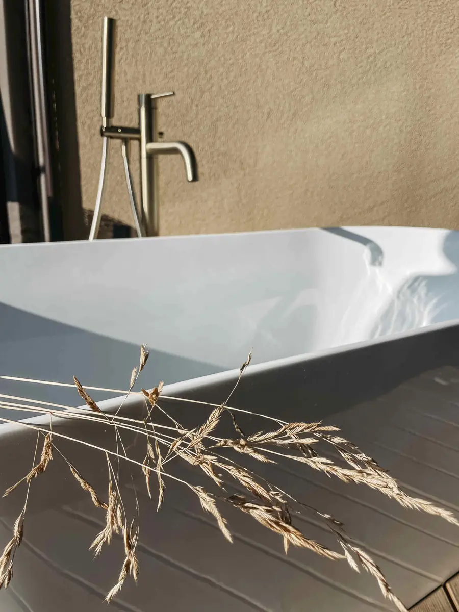 COCOtravel Seehof  BadewanneTerrasse 1