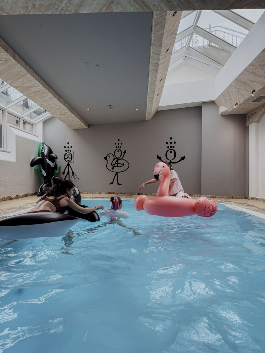 COCOtravel Oesterreich MariaAlm Hochkoenigin Kinderpool