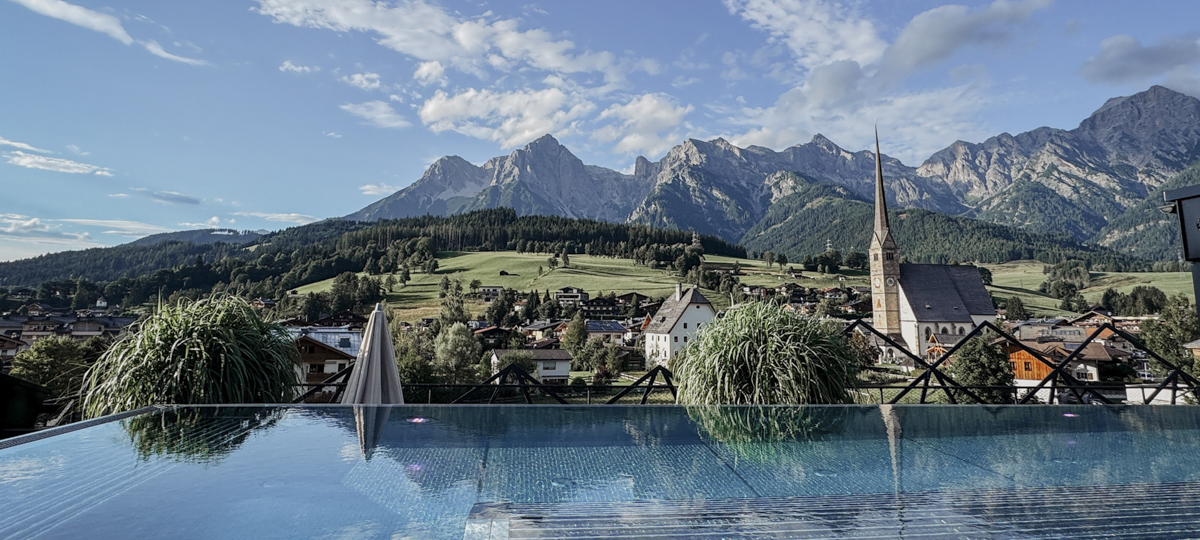 COCOtravel Oesterreich MariaAlm Hochkoenigin infinitypool 4 Header