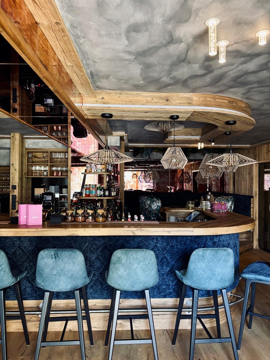 COCOtravel Rosenhof Teichlodges Bar 2