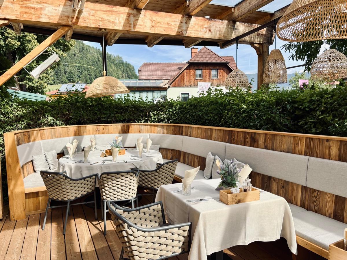 COCOtravel Rosenhof Teichlodges Restaurant 3