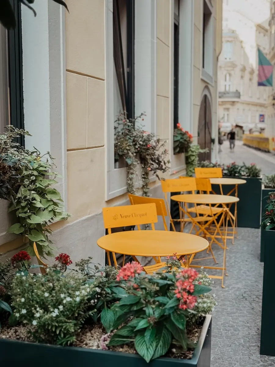 COCOtravel mailbergerhof wien cruxbar gastgarten