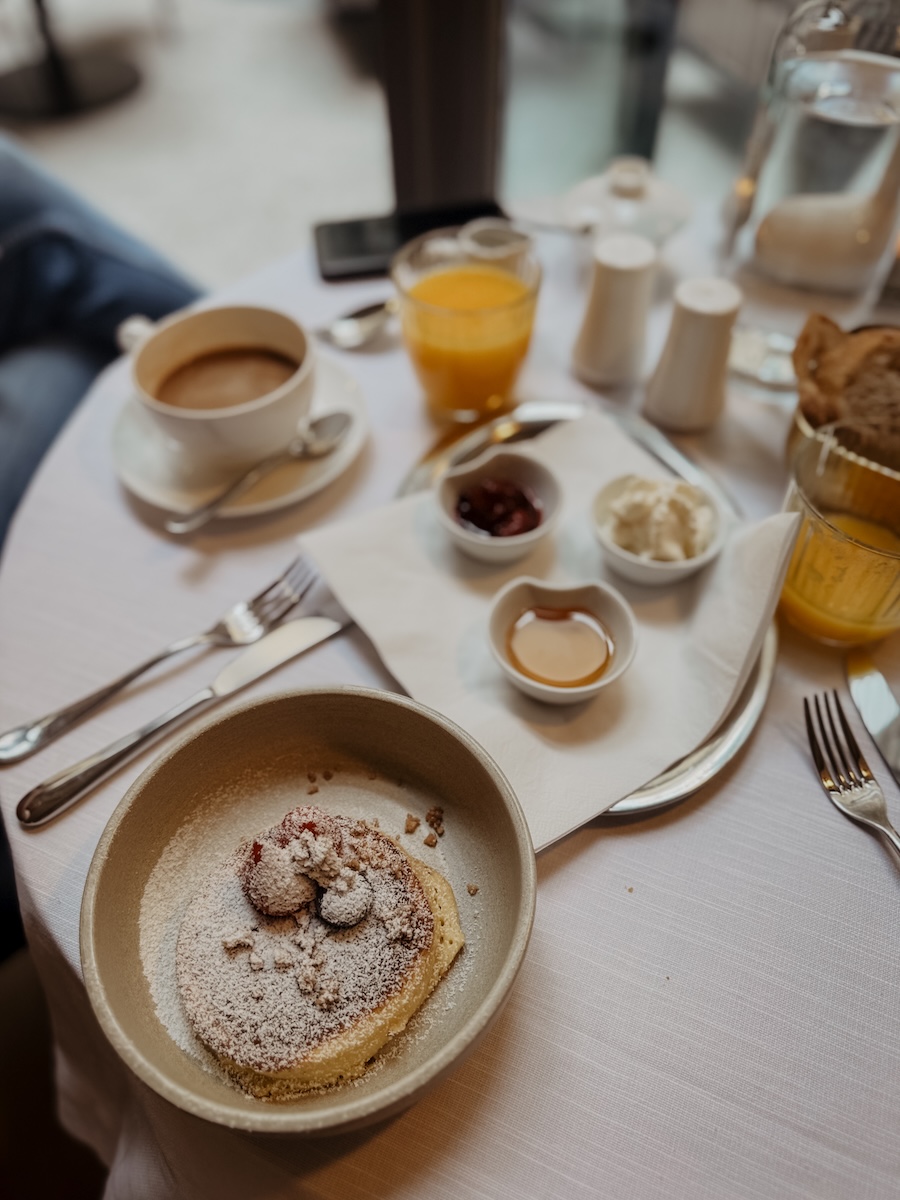 COCOtravel mailbergerhof wien fruehstueck pancake COCOtravel mailbergerhof wien fruehstueck pancake