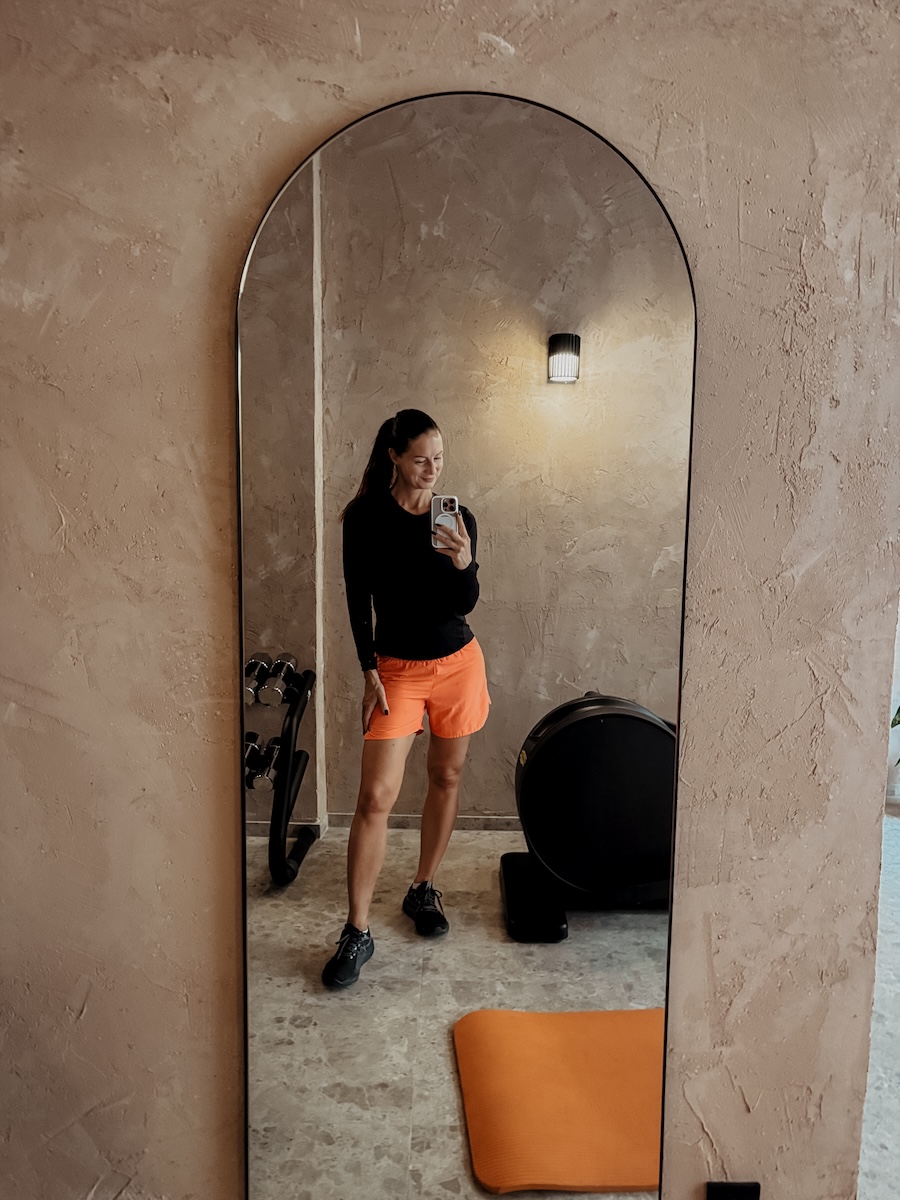 COCOtravel mailbergerhof wien silvia gym spiegelselfie COCOtravel mailbergerhof wien silvia gym spiegelselfie