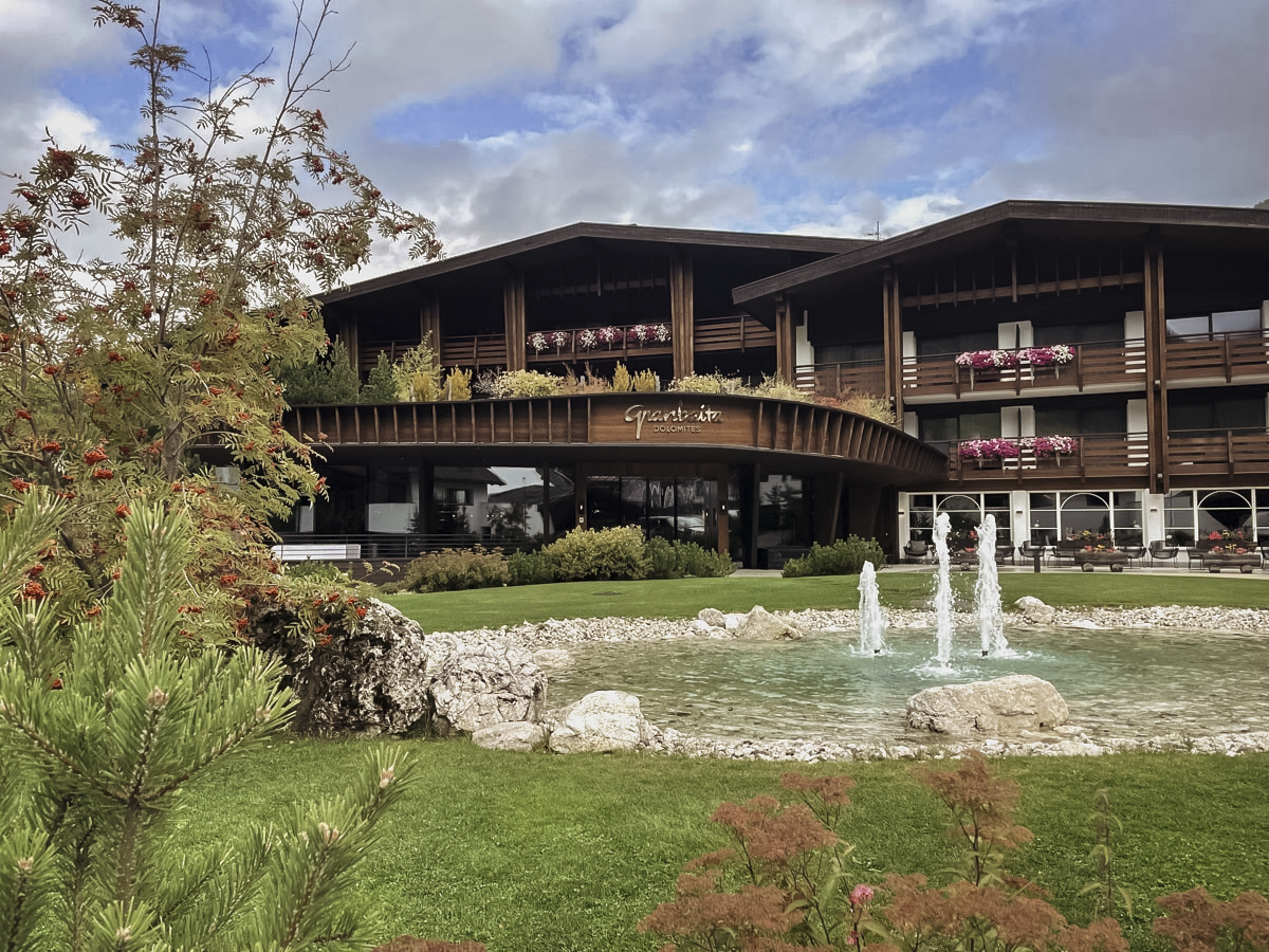 COCOtravel Granbaita Hotelansicht3