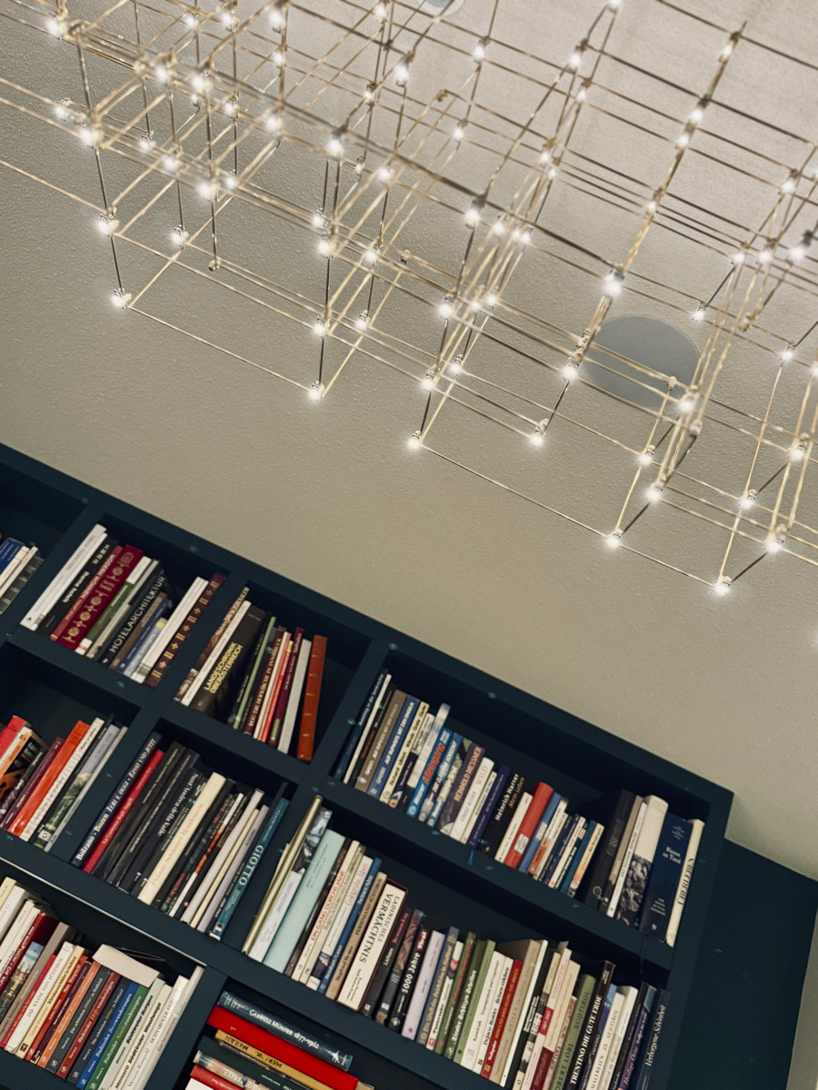 COCOtravel MignonMeran Bibliothek 4 COCOtravel MignonMeran Bibliothek 4