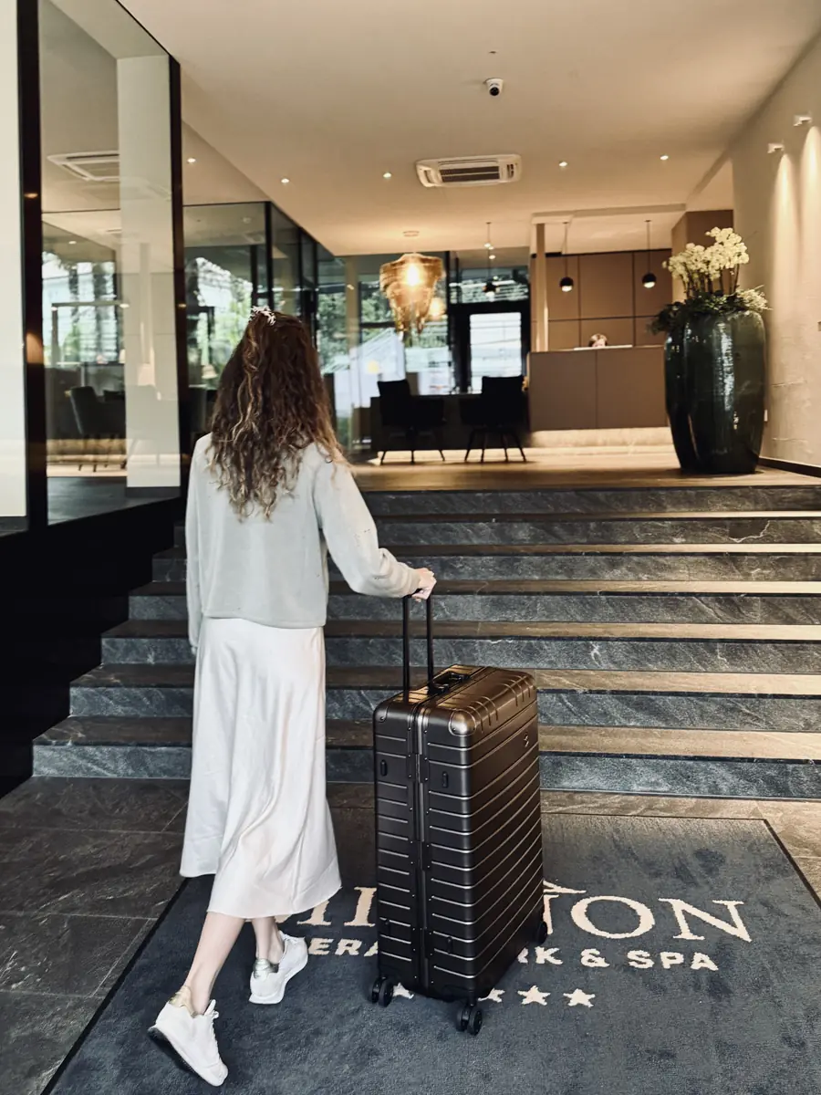 COCOtravel MignonMeran CheckIn1 COCOtravel MignonMeran CheckIn1