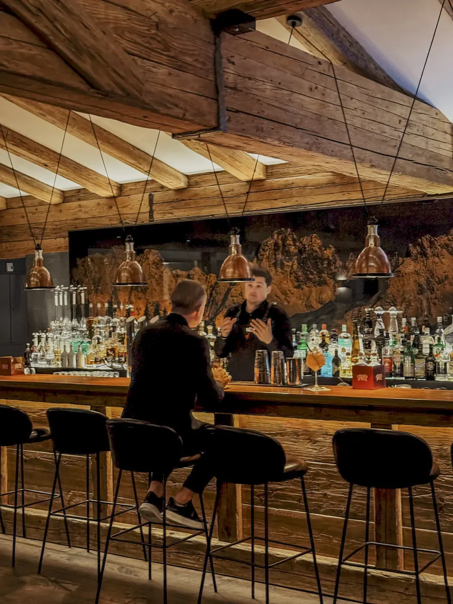 COCOtravel Oesterreich Kitzbuehel Kitzhof Bar Cocktail 7 COCOtravel Oesterreich Kitzbuehel Kitzhof Bar Cocktail 7