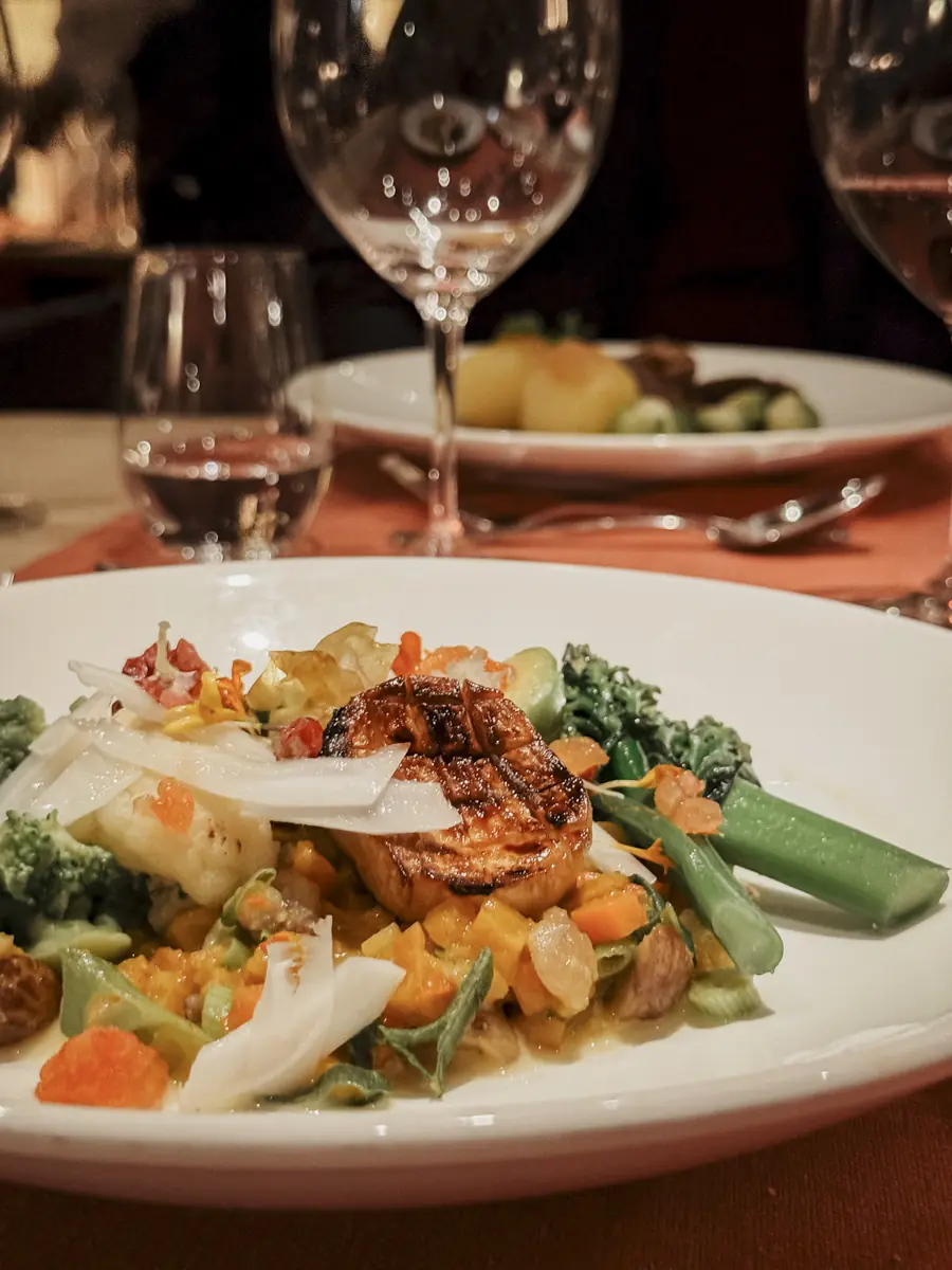 COCOtravel Oesterreich Kitzbuehel Kitzhof Restaurant Abendessen 6 COCOtravel Oesterreich Kitzbuehel Kitzhof Restaurant Abendessen 6