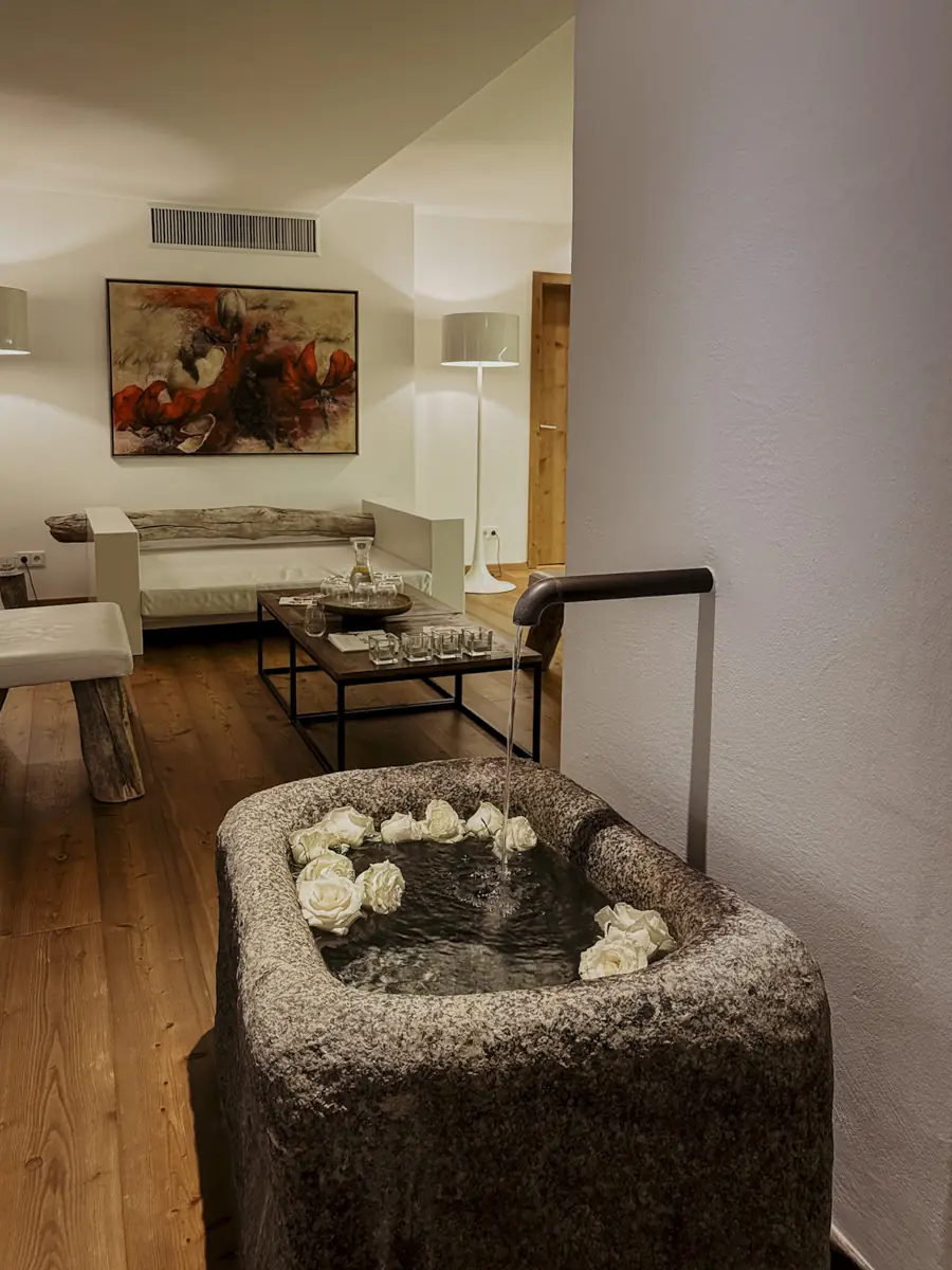 COCOtravel Oesterreich Kitzbuehel Kitzhof Spa Massage 5 COCOtravel Oesterreich Kitzbuehel Kitzhof Spa Massage 5