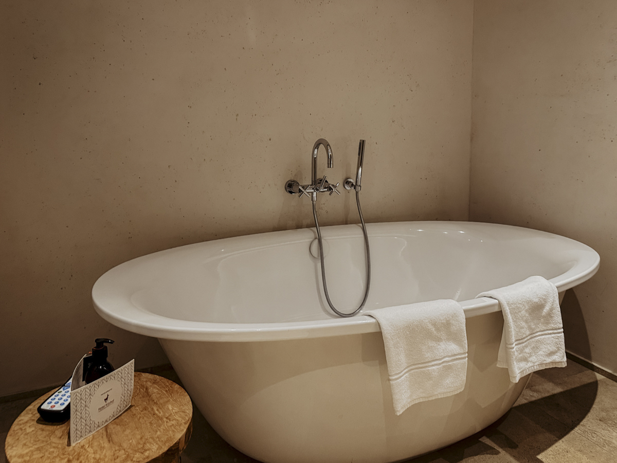 COCOtravel Oesterreich Kitzbuehel Kitzhof Zimmer Badezimmer 2