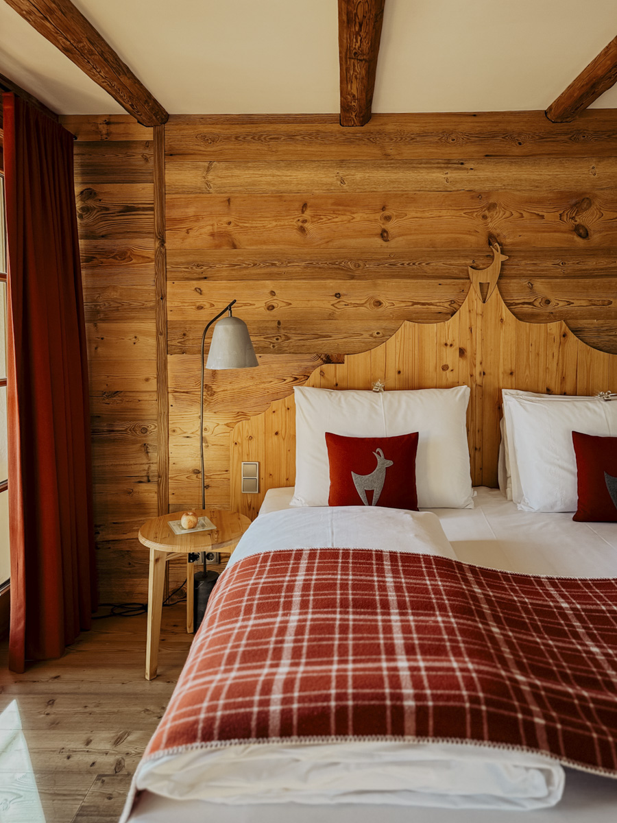 COCOtravel Oesterreich Kitzbuehel Kitzhof Zimmer Bett 4
