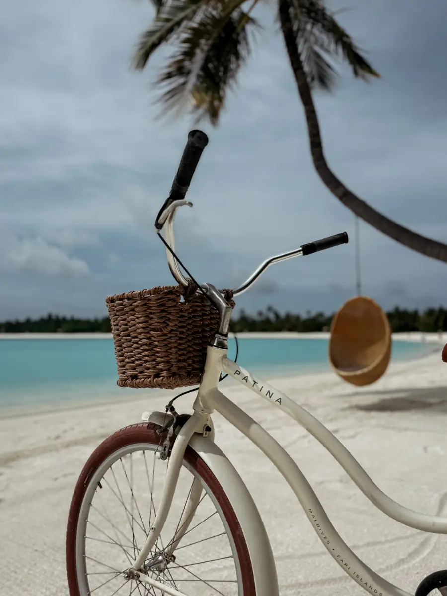 COCOtravel Patina Malediven Fahrrad 2 1 COCOtravel Patina Malediven Fahrrad 2 1