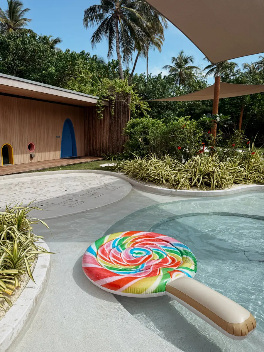 COCOtravel Patina Malediven Kidsclub Footprint 7 COCOtravel Patina Malediven Kidsclub Footprint 7