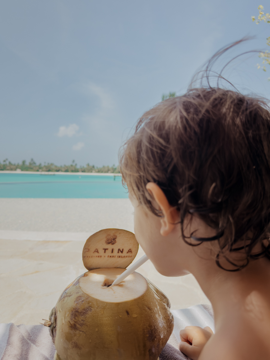 COCOtravel Patina Malediven Pool FariMarinaVillage 15