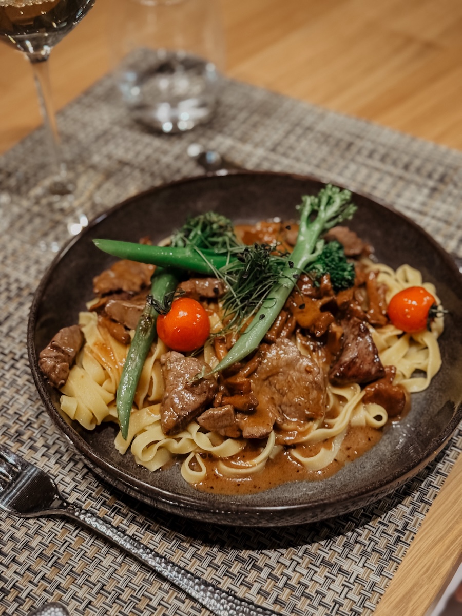 hoch hauptgang restaurant COCOtravel lakeside walchsee hoch hauptgang restaurant COCOtravel lakeside walchsee