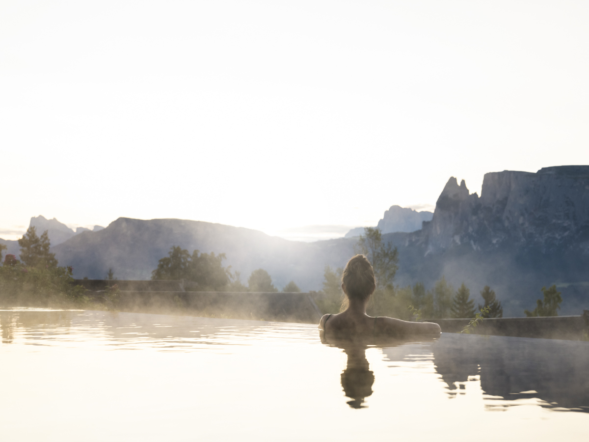ADLER Lodge RITTEN Pool (3) © Alex Filz