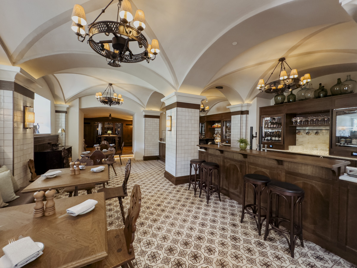 COCOtravel Oesterreich Fuschl Rosewood SchlossFuschl Vinothek 2