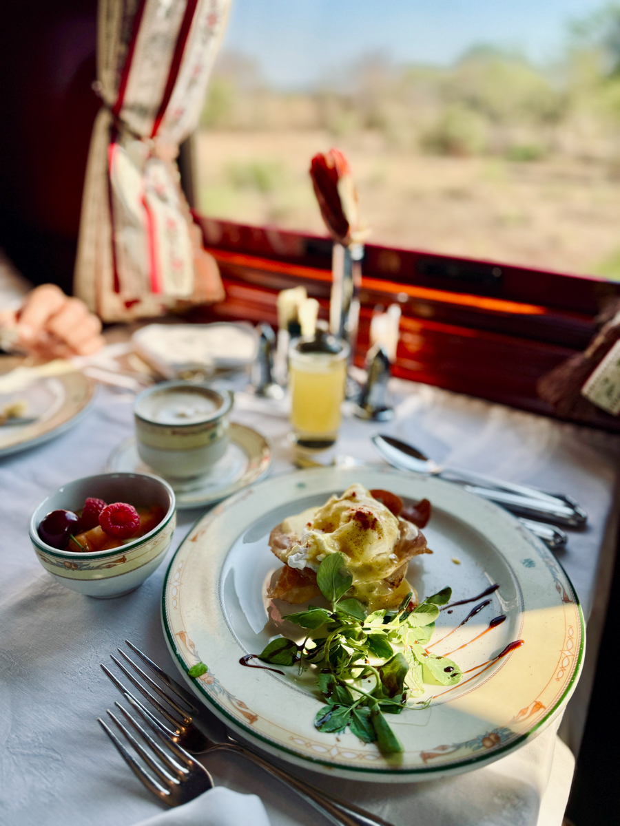 COCOtravel Suedafrika RovosRail Fruehstueck 1