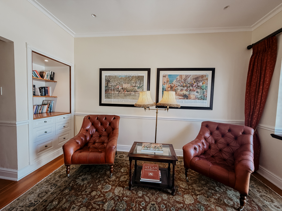 COCOtravel Suedafrika StJamesManorGuesthouse Bibliothek 4 COCOtravel Suedafrika StJamesManorGuesthouse Bibliothek 4