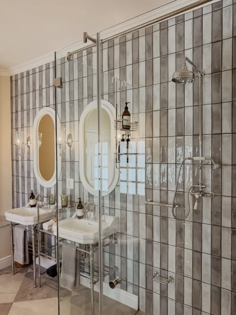 COCOtravel Suedafrika StJamesManorGuesthouse Zimmer Badezimmer 13 768x1024.jpg