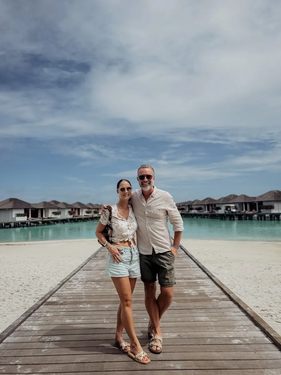 hoch COCOtravel villa nautica maldives viu couple