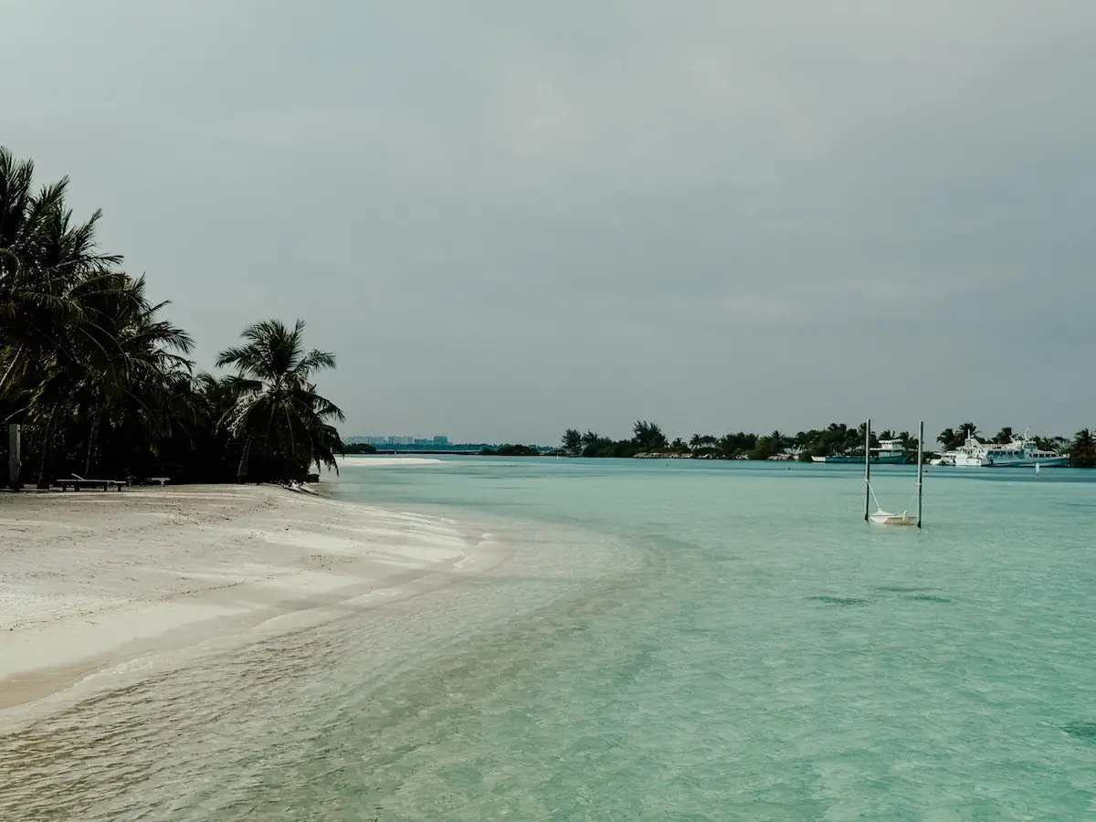 quer COCOtravel villa nautica maldives beach meer