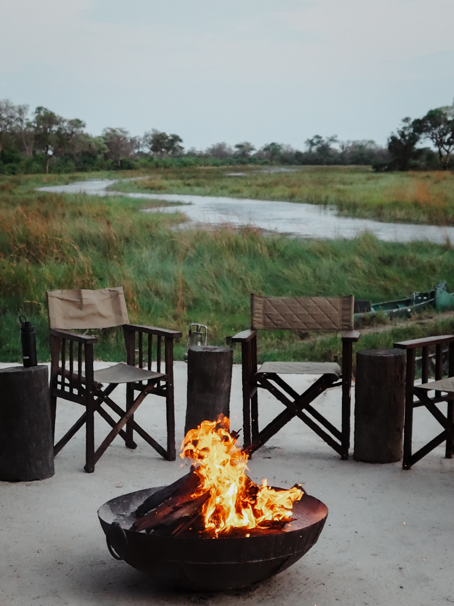 COCOtravel Botswana GreatPlains OkavangoExplorersCamp Restaurant Restaurant 6