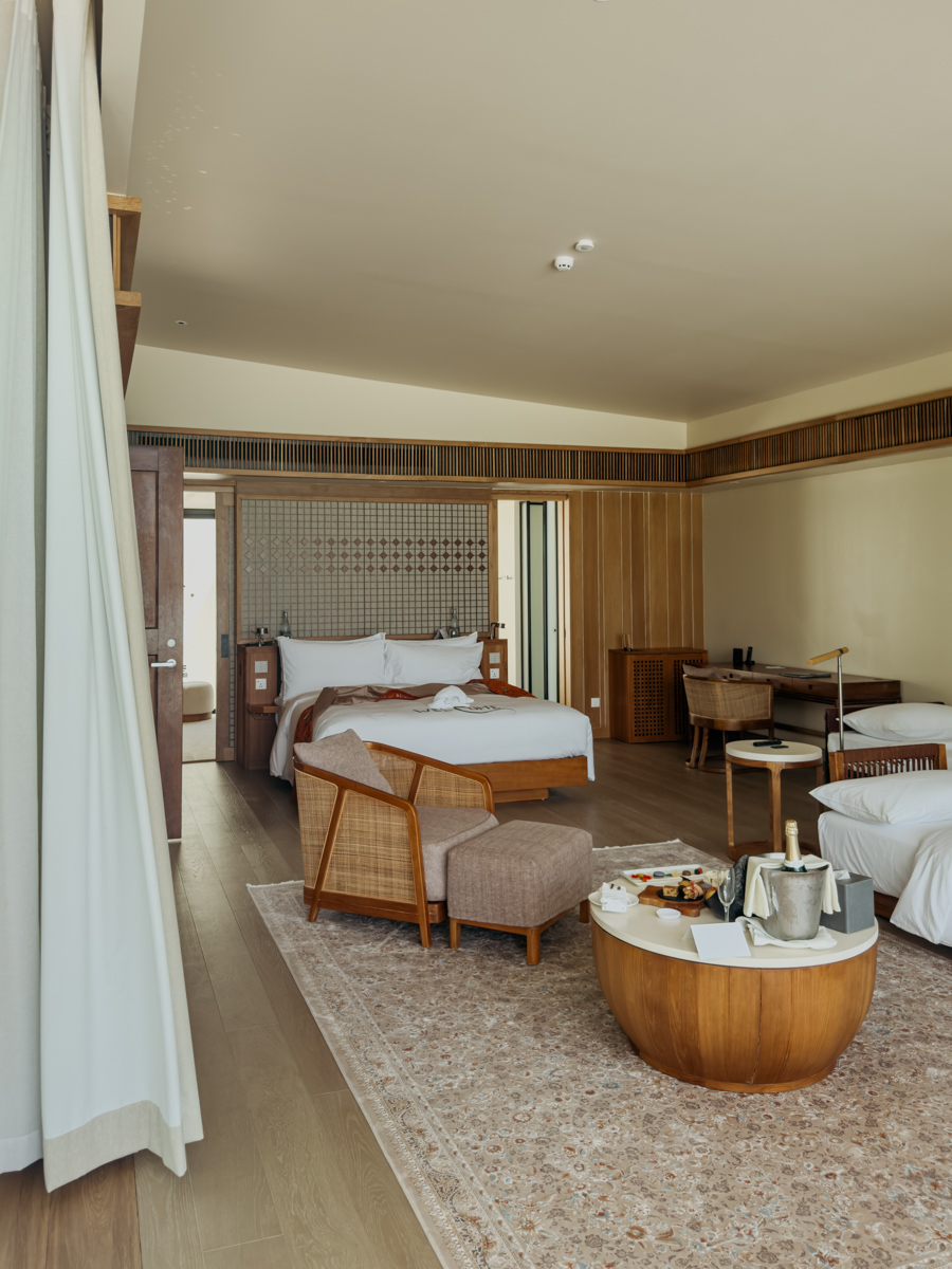 COCOtravel KudaVillingili Malediven BeachVilla mit Pool 13 COCOtravel KudaVillingili Malediven BeachVilla mit Pool 13