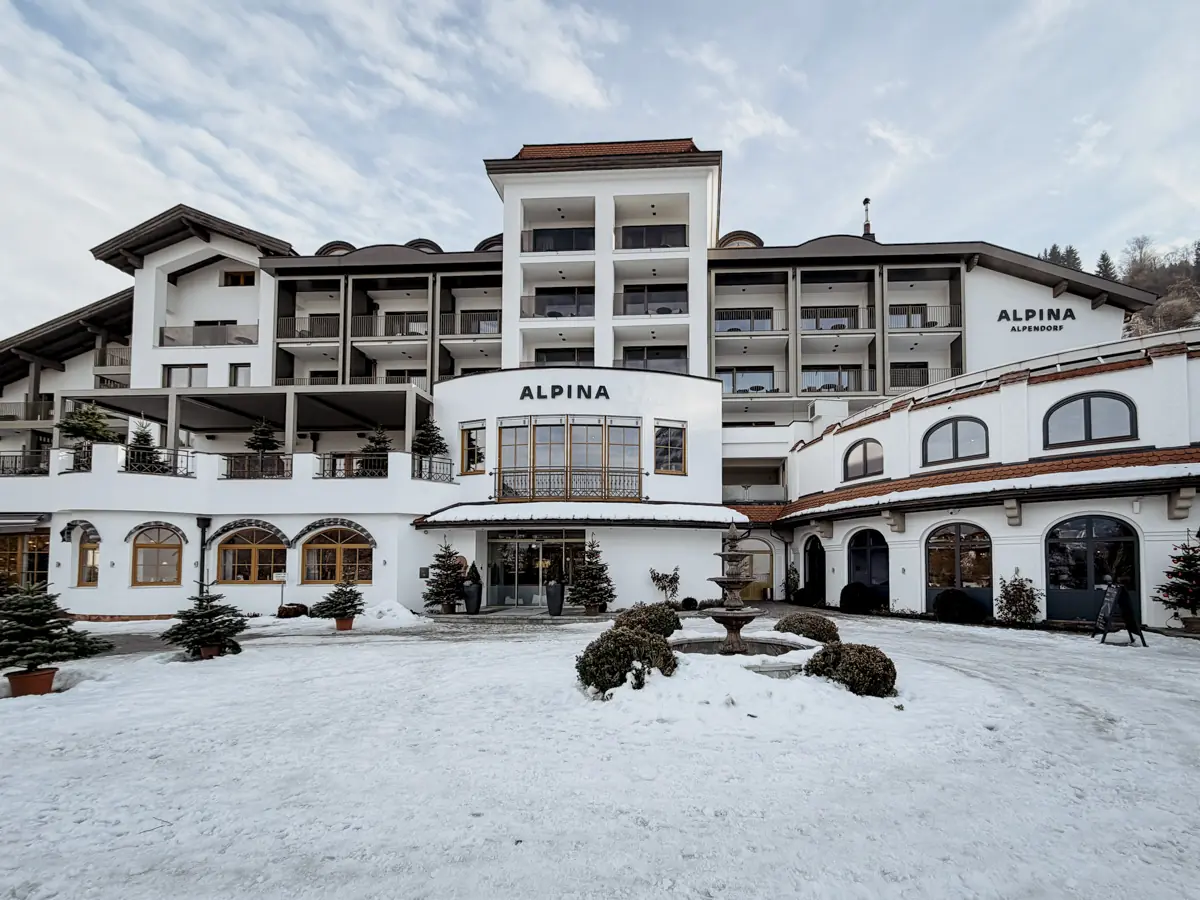 COCOtravel Oesterreich StJohann Alpina Alpendorf Aussenansicht 7