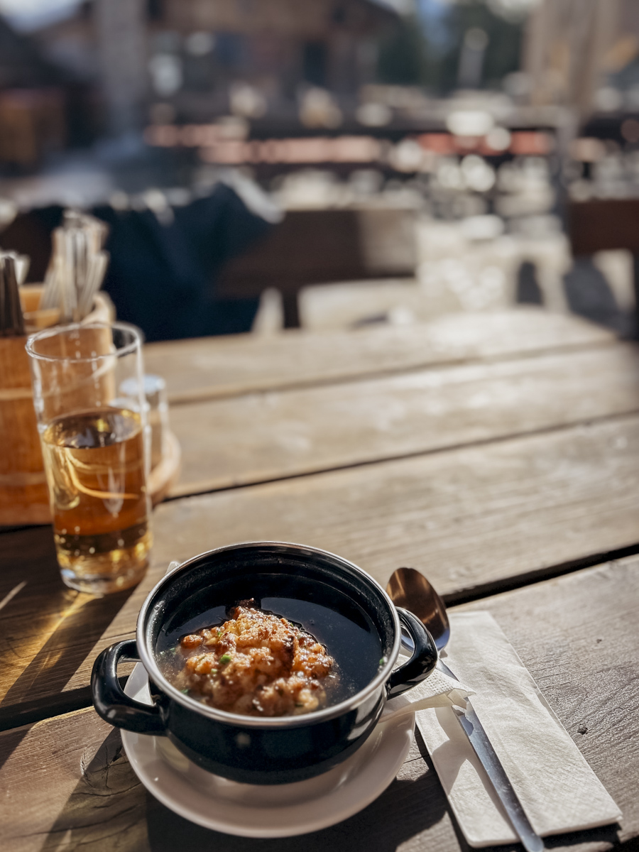 COCOtravel Oesterreich StJohann Alpina Alpendorf Skigbiet Huette