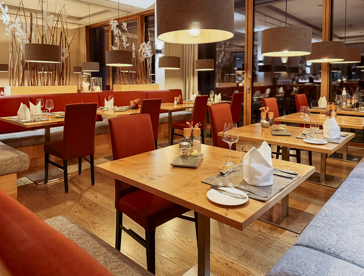 COCOtravel Deutschland Bayerisch Gmain Klosterhof Restaurant 4 COCOtravel Deutschland Bayerisch Gmain Klosterhof Restaurant 4