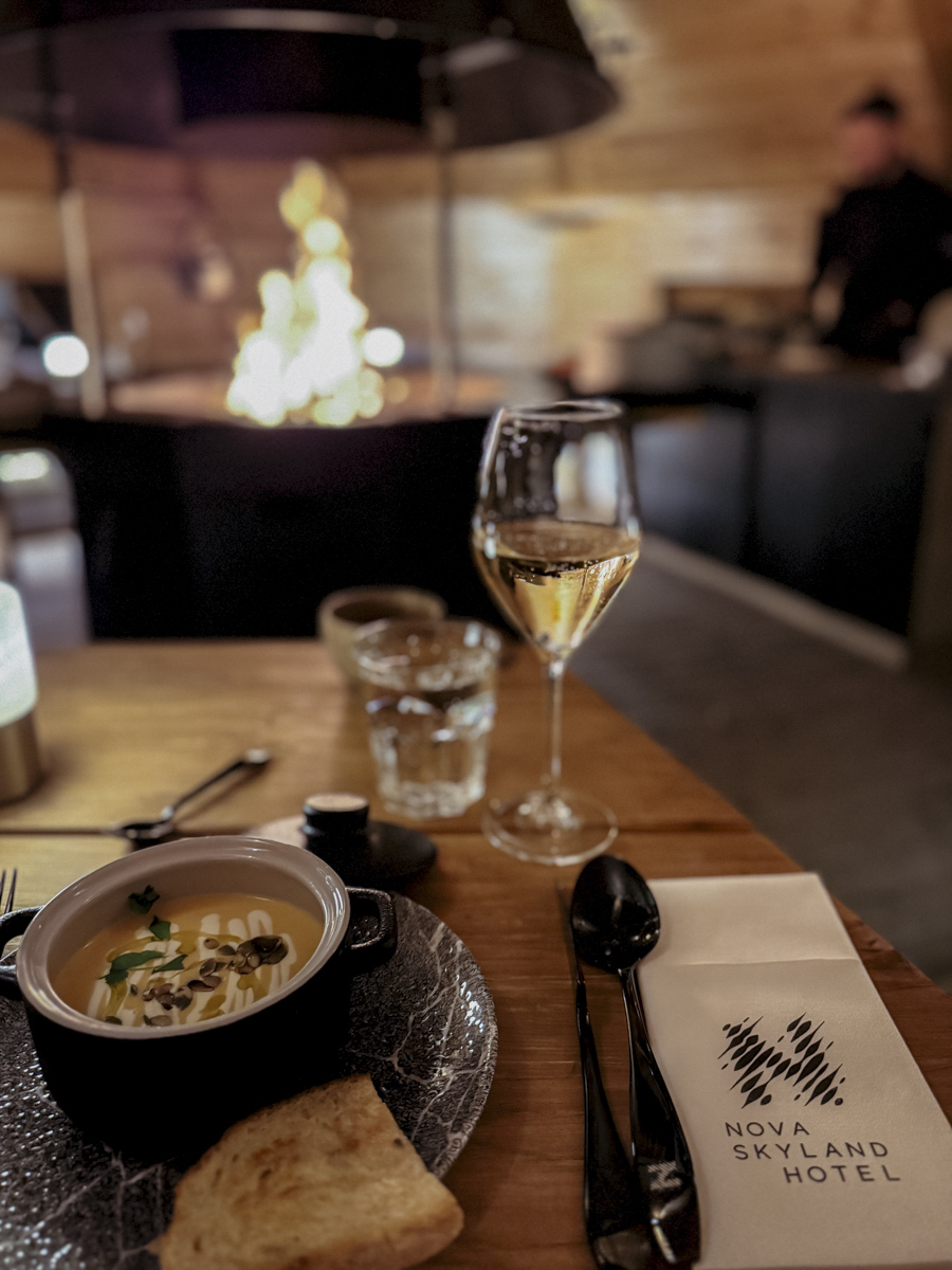 COCOtravel Lappland NovaGalaxyVillage Restaurant 19