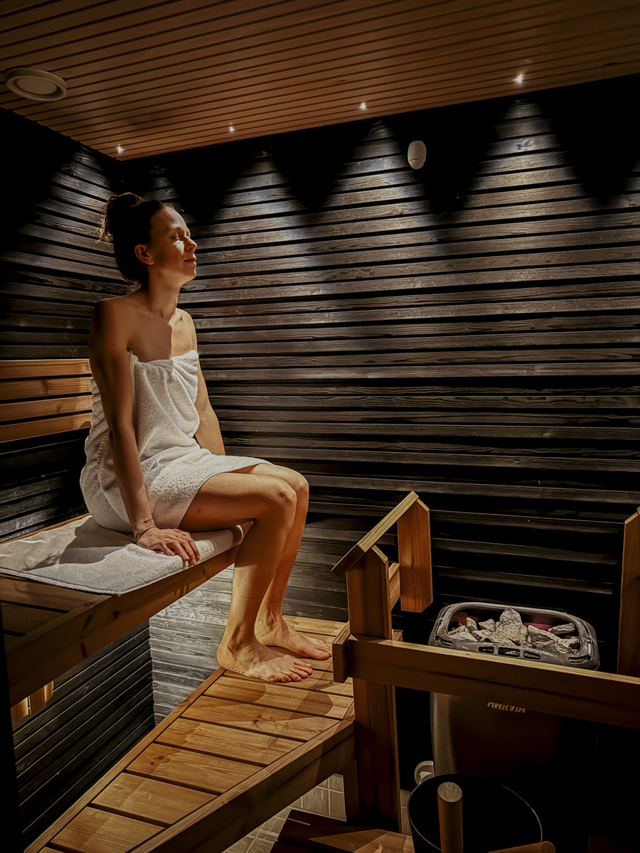 COCOtravel Lappland NovaSkylandHotel NordicCottage Room Sauna 2