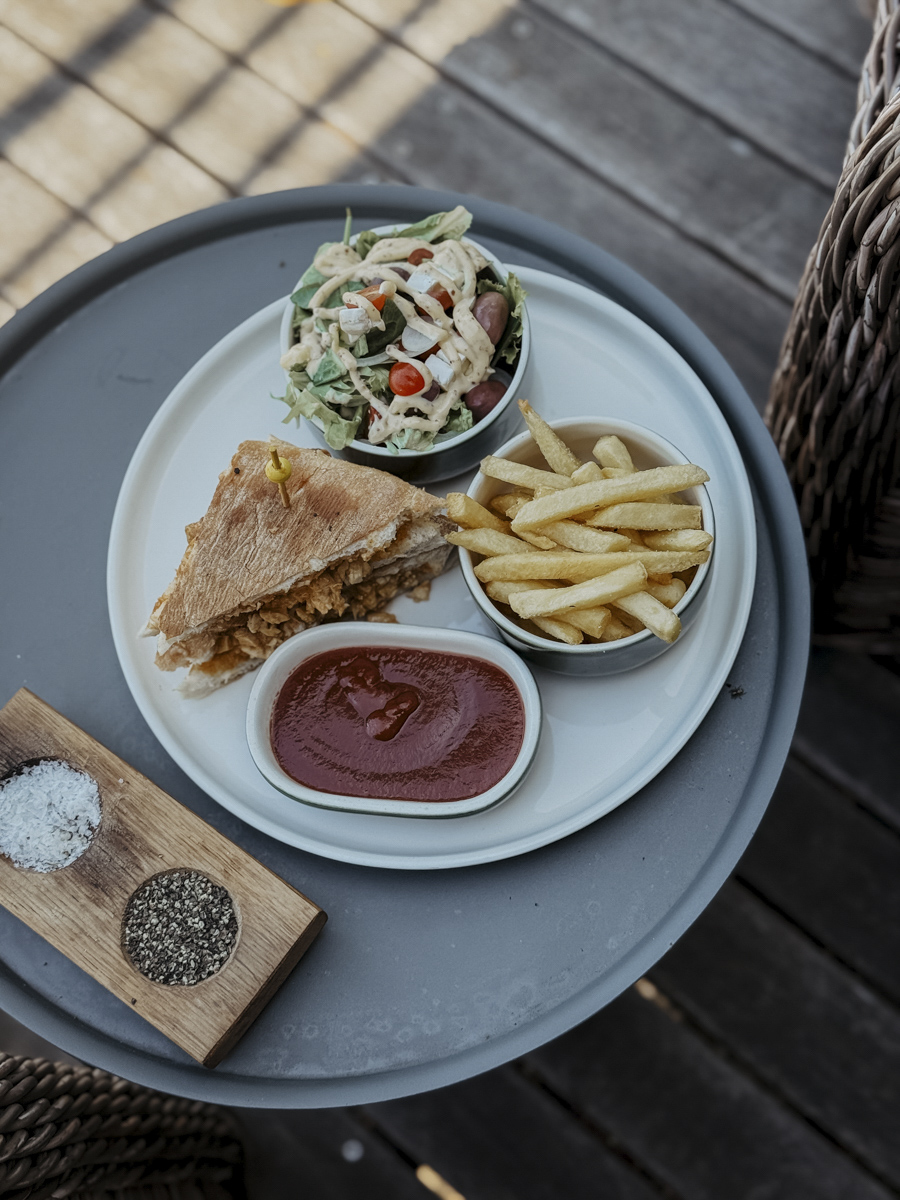 COCOtravel Suedafrika TsalaTreetopLodge Suite Snack Terrasse 1