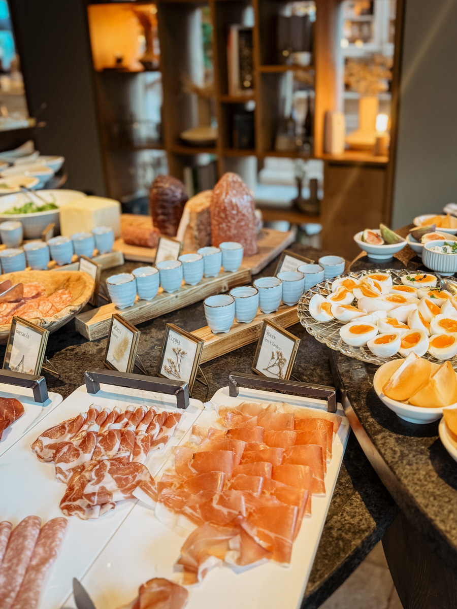 COCOtravel FarmhouseTorgglerhof Südtirol Frühstück 6