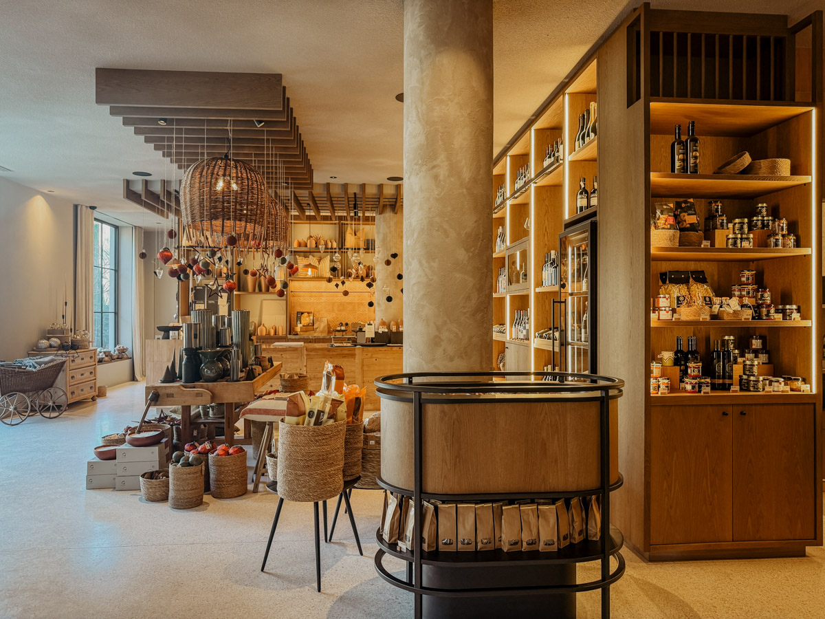COCOtravel FarmhouseTorgglerhof Südtirol Hofladen 15