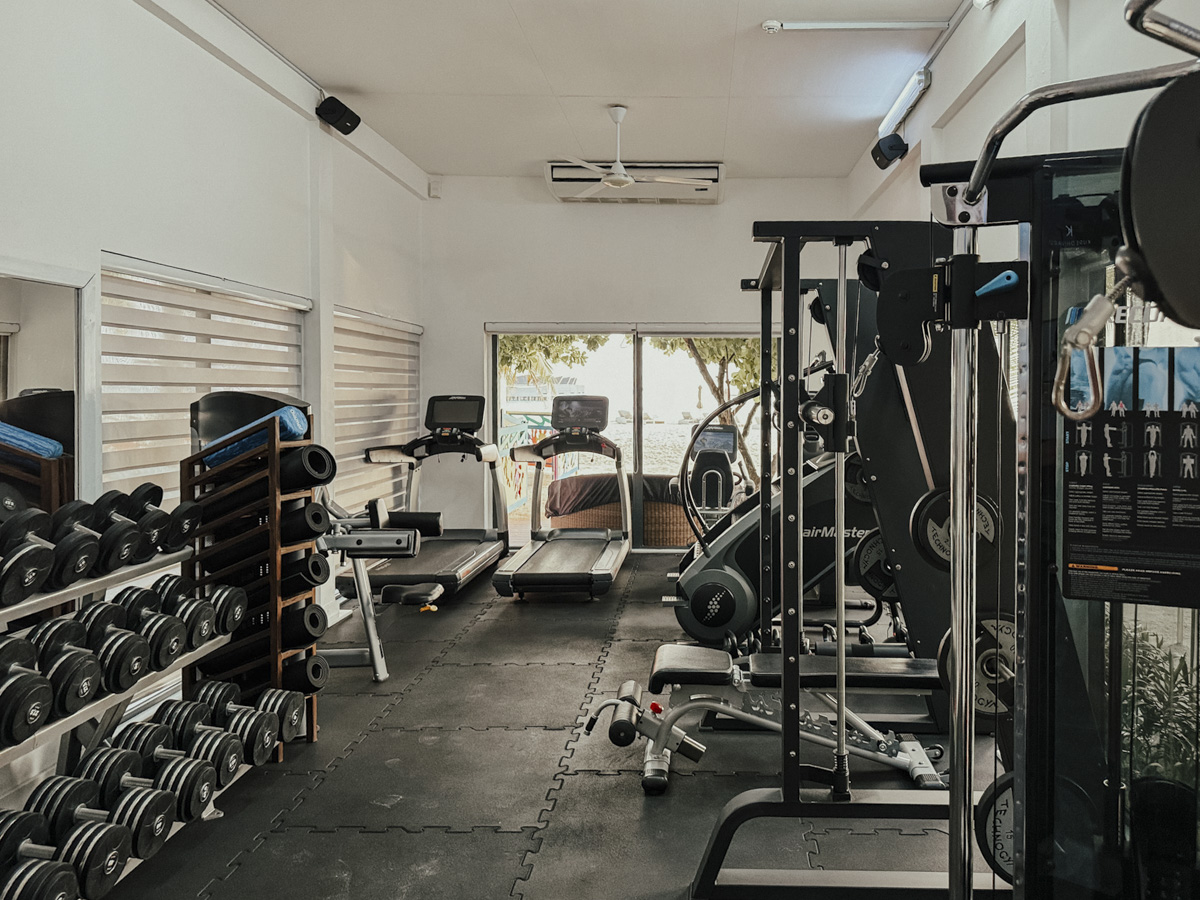 quer sport gym overview kuredhivaru malediven COCOtravel